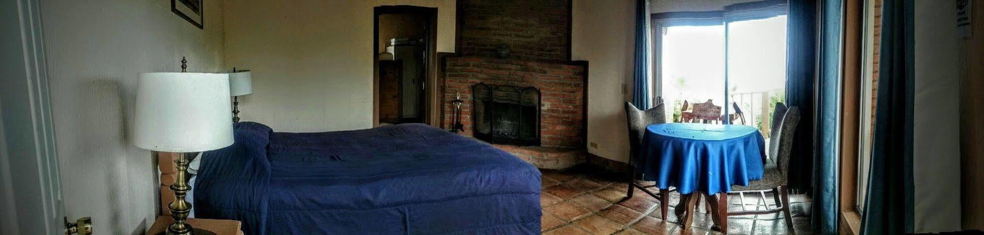 Old Mill Hotel San Quintin エクステリア 写真